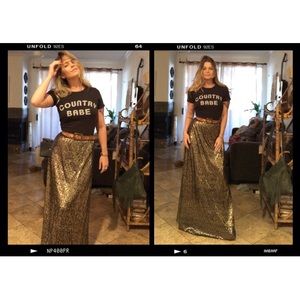 NWT BOOHOO Boutique Gold Sequin Maxi Skirt Size 4